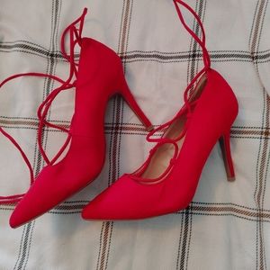 Brash Red Strappy Heels sz 9w
